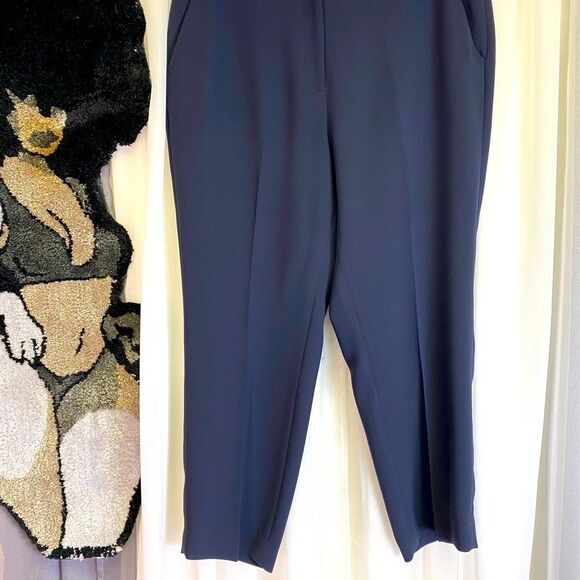 J. Crew Navy Cropped Pants - Picture 3 of 9